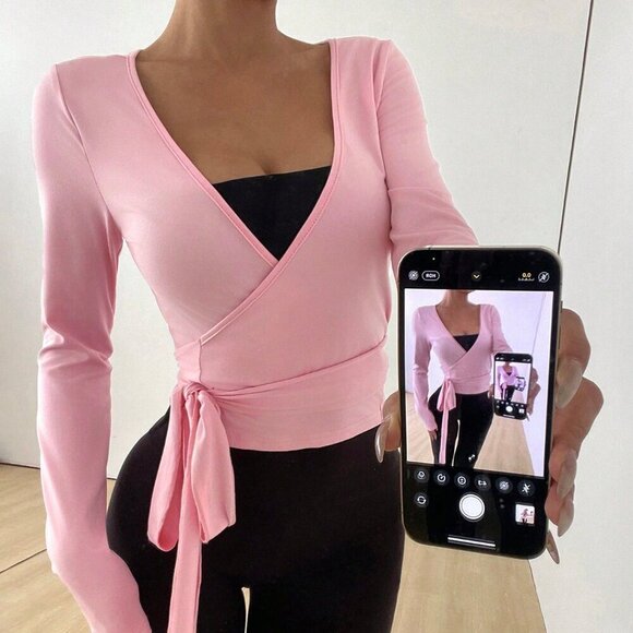 Pink Casual Women's Yoga/Pilate Fits top - Picture 2 of 8